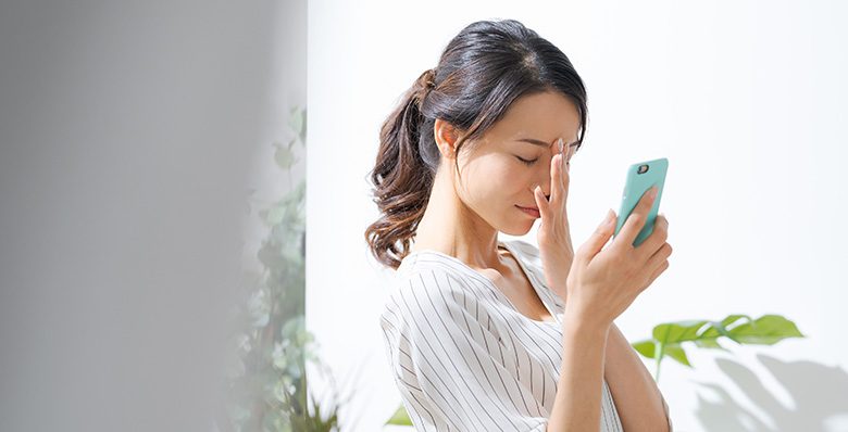 まぶたのたるみの原因は?